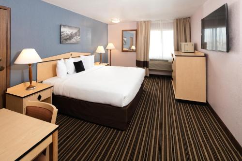 Gallery image of SYLO Hotel Denver Airport, a Ramada by Wyndham in Aurora