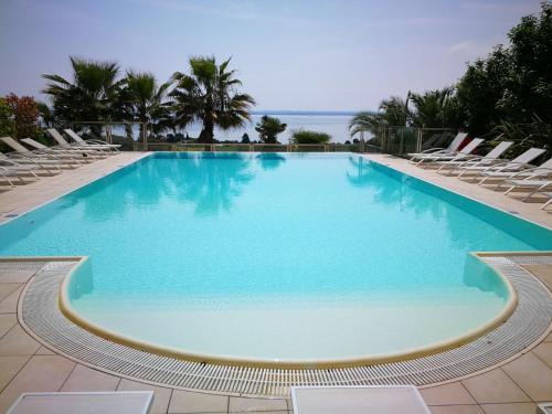 The swimming pool at or close to Incantevole appartamento anni 50'