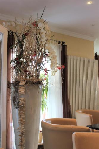 Ruang duduk di Hotel America