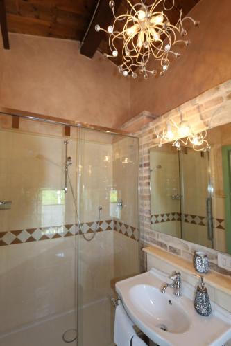 Koupelna v ubytování Casa Sacciofa