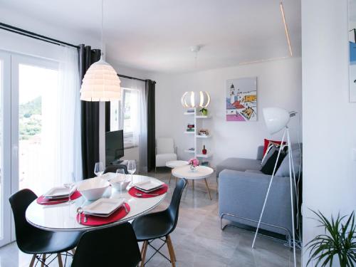 Χώρος καθιστικού στο Apartments Carol Royal