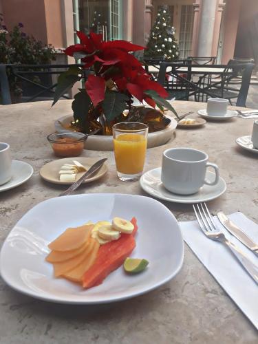 Đồ ăn tại/gần khách sạn