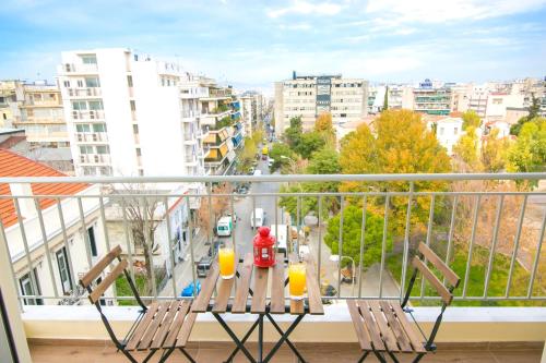 Magnificent luxury retrostyle flat Acropolis view