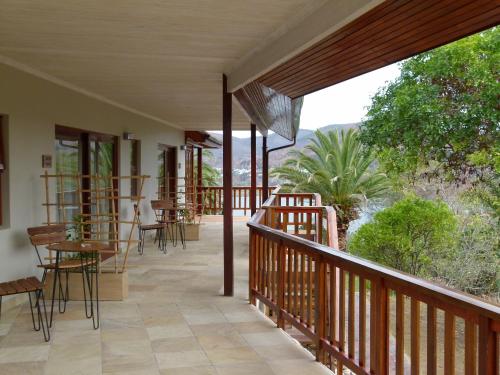 Μπαλκόνι ή βεράντα στο Fish Eagle Lodge