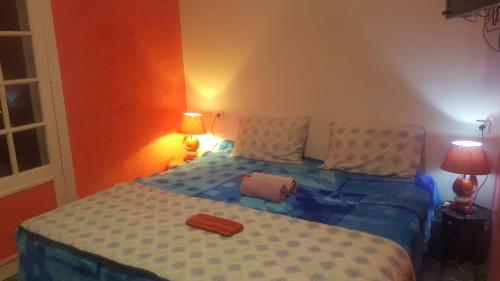 Cama ou camas em um quarto em Ryan S3