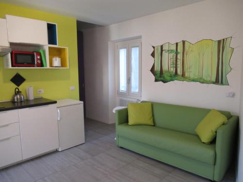 Gallery image of La Corte 20 Studio Apartments in Carugo