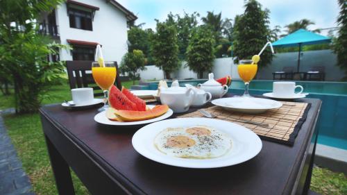 Mad på hotellet eller i nærheden