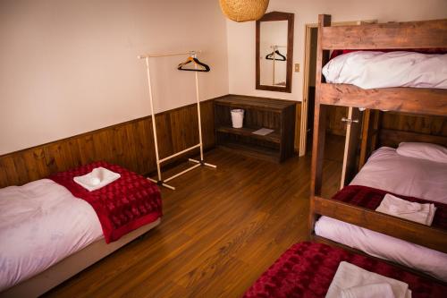 Postel nebo postele na pokoji v ubytování Annupuri Oasis Lodge