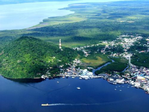 an aerial view of a small island in a body of water at Hotel Recanto do Sol in Cananéia