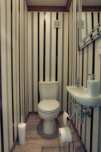 ห้องน้ำของ The Embassy B&B