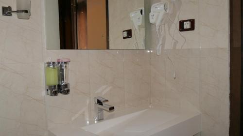 Un baño de Zagwe Hotel