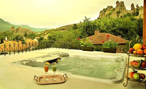 Gallery image of Castle Cottage Bed & Breakfast in Belogradchik