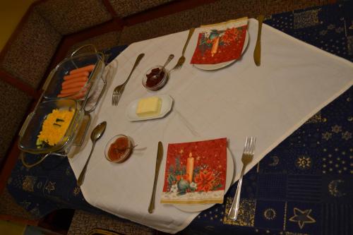 Comida en la casa de huéspedes o alrededores
