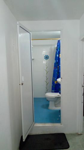 Hostal Solsticio Guajiroにあるバスルーム