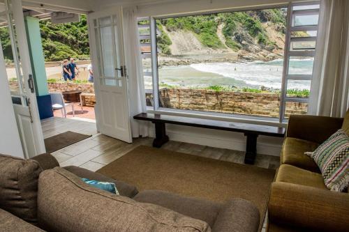 Silver Spray Beach Accommodation