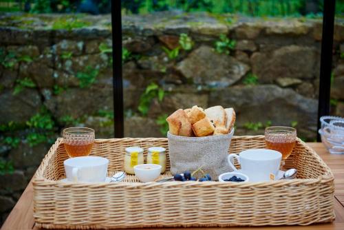 Mad på pensionatet eller i nærheden