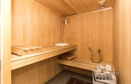 Gambar di galeri bagi Résidence Odalys Les Chalets d'Evian di Évian-les-Bains