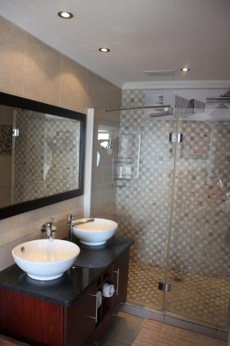 Ένα μπάνιο στο Seafront Apartment in Mossel Bay