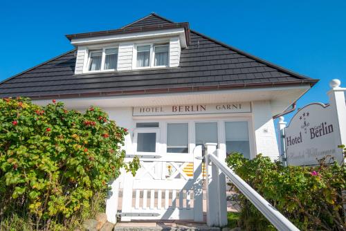 Gallery image of Hotel Berlin in Wenningstedt