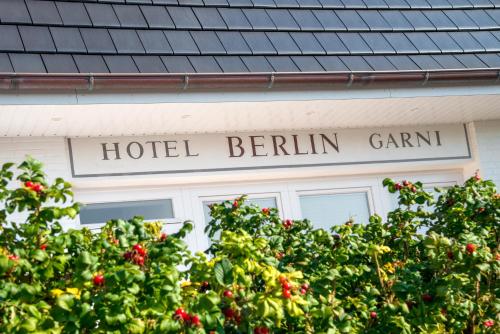 Gallery image of Hotel Berlin in Wenningstedt