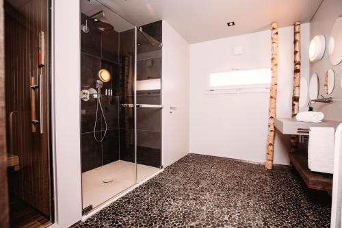 Gallery image of Whitepod Original in Monthey