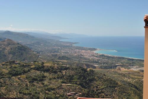 an aerial view of a city and a body of water at Bed & Breakfast StudioArcodia- in San Marco dʼAlunzio