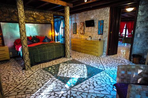 TV a/nebo společenská místnost v ubytování ABEZZA Resort And Adventure Spa