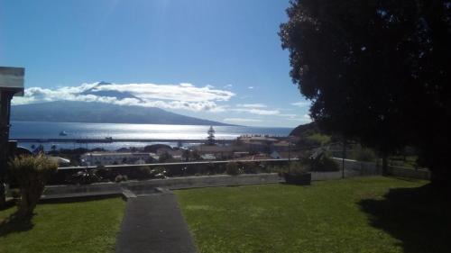 a view of the ocean from a house at Casa da American Cable Company in Horta