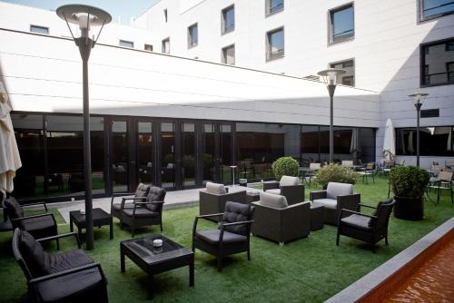 Χώρος καθιστικού στο Sercotel Princesa De Eboli
