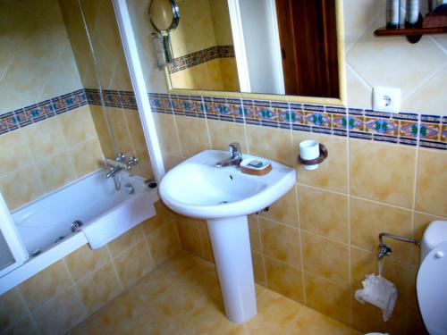 A bathroom at Posada El Bosque