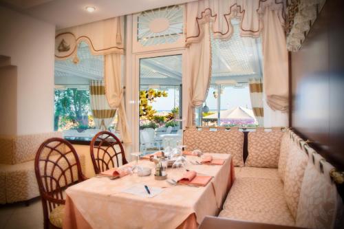 Galería fotográfica de Hotel Alexander en Caorle