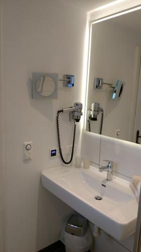 Un baño de Hotel Neuwirt