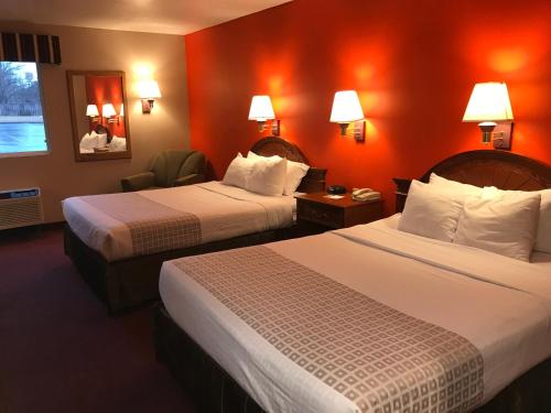 Postel nebo postele na pokoji v ubytování Americas Best Value Inn Cedar City