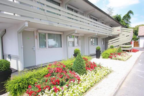Zahrada ubytování Campanile Hotel Chantilly