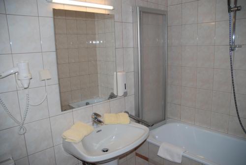 Koupelna v ubytování Hotel Kuchlerwirt