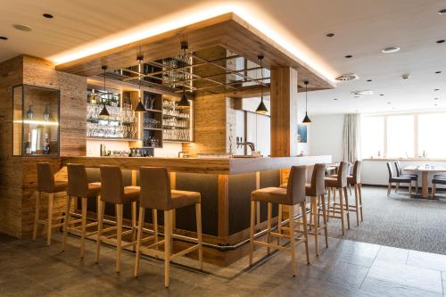 The lounge or bar area at Das Landerer