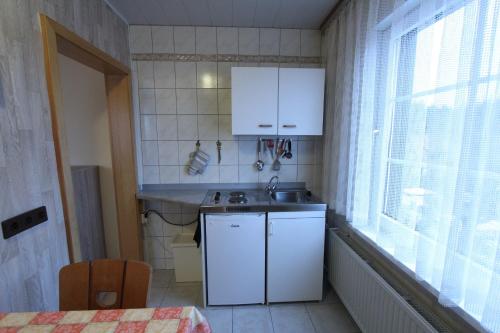 Nhà bếp/bếp nhỏ tại Gästehaus Mea Vota