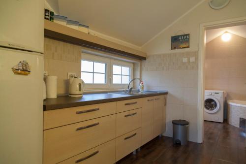 Küche/Küchenzeile in der Unterkunft Dream apartments