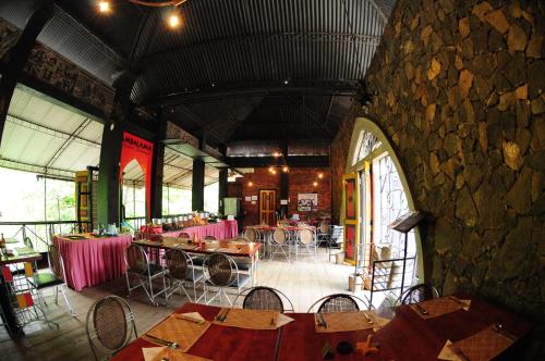Εστιατόριο ή άλλο μέρος για φαγητό στο Ambalama Leisure Lounge