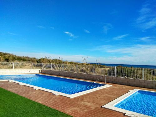 Afbeelding uit fotogalerij van Luxury and Modern Beach Apartment with Sea Views in La Mata