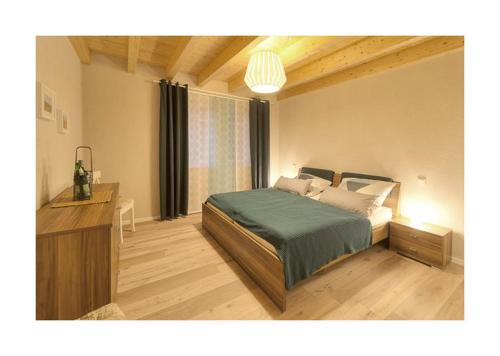 Un pat sau paturi într-o cameră la Pröser Mühle