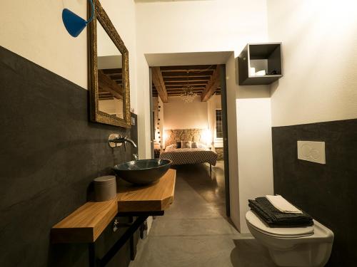Kúpeľňa v ubytovaní Zucchero sui Baffi- Food Lovers B&B