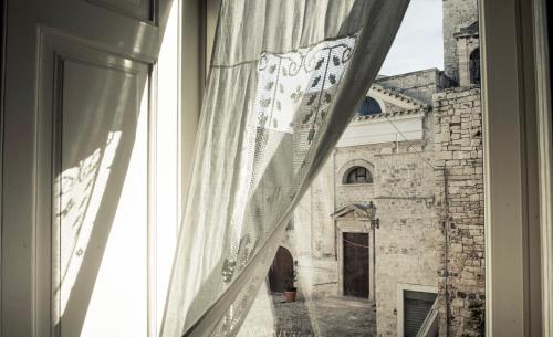 ジョヴィナッツォにあるCasa Pietramareの開窓