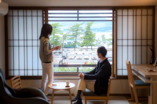 Afbeelding uit fotogalerij van Hotel Miyajima Villa in Miyajima