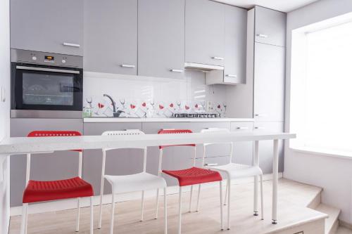 Sandra apartamentai tesisinde mutfak veya mini mutfak