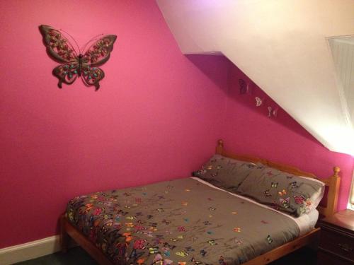 Ένα ή περισσότερα κρεβάτια σε δωμάτιο στο Pitlochry Backpackers