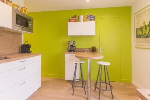 Dapur atau dapur kecil di L'Escale de Jules et Lily