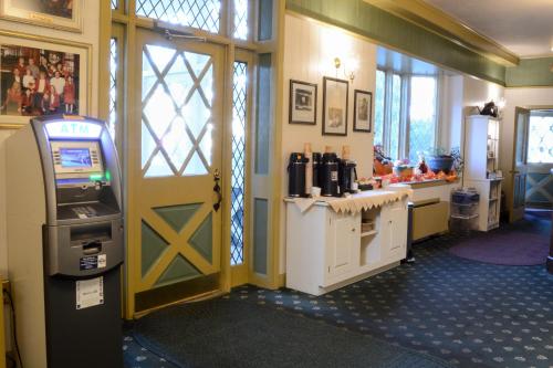 ハンプトンにあるLamies Inn & The Old Salt Tavernのギャラリーの写真