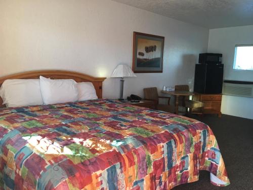 Circle S Lodge – Photos 5