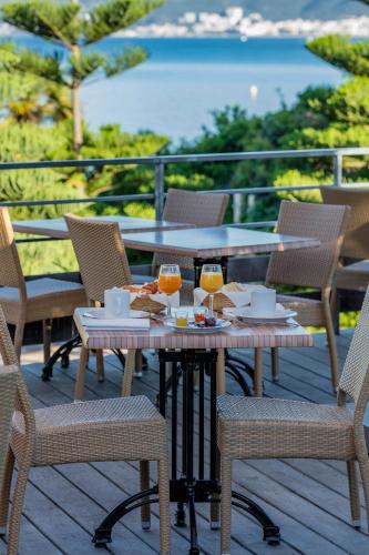 Příroda nedaleko rezortu